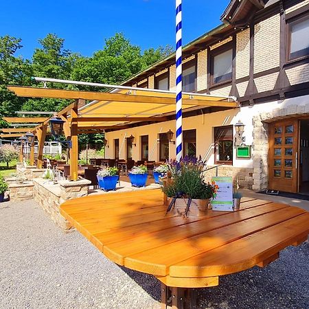 Hotel Waldquelle - Baumhaushotel Aerzen ภายนอก รูปภาพ