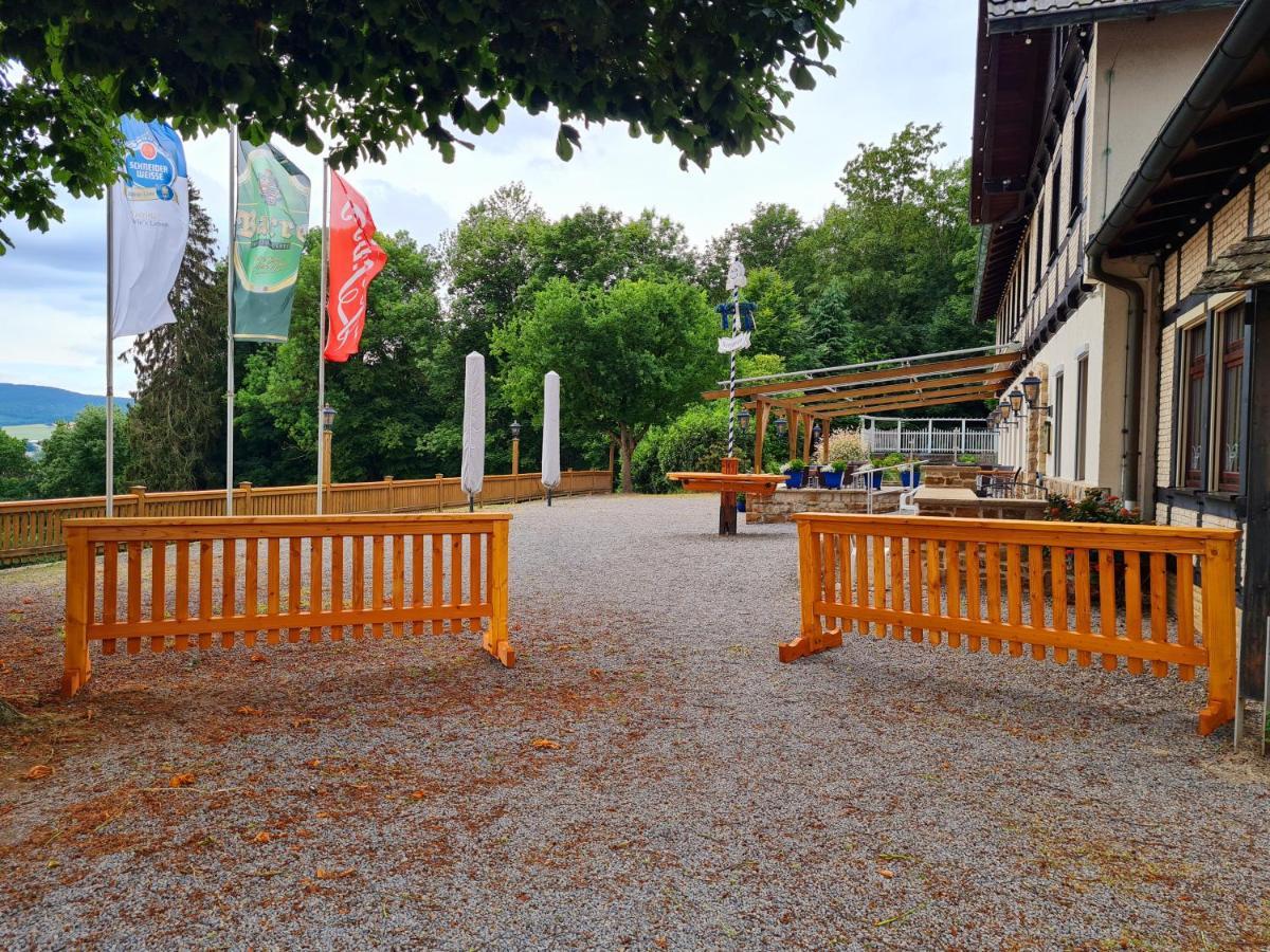 Hotel Waldquelle - Baumhaushotel Aerzen ภายนอก รูปภาพ