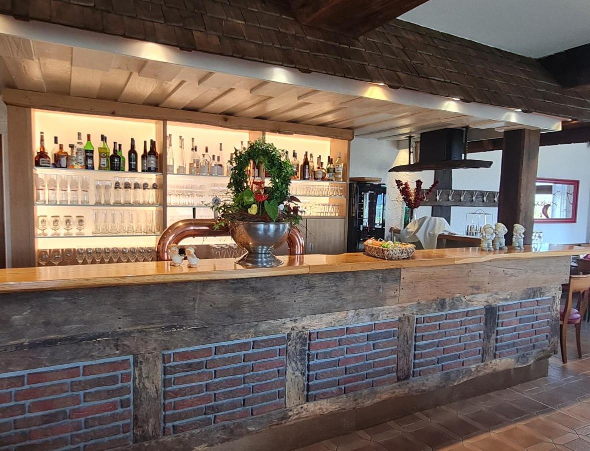 Hotel Waldquelle - Baumhaushotel Aerzen ภายนอก รูปภาพ