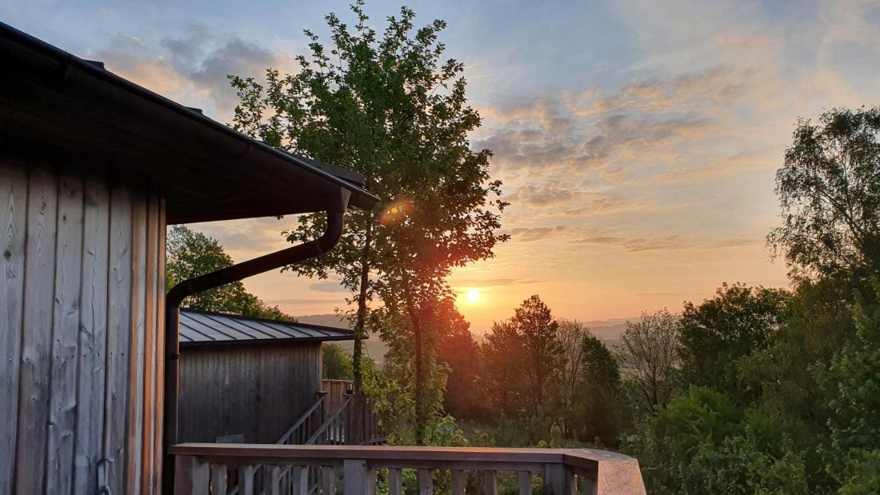 Hotel Waldquelle - Baumhaushotel Aerzen ภายนอก รูปภาพ
