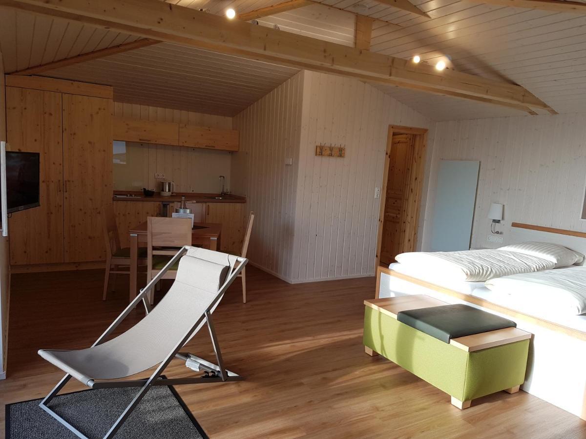 Hotel Waldquelle - Baumhaushotel Aerzen ภายนอก รูปภาพ