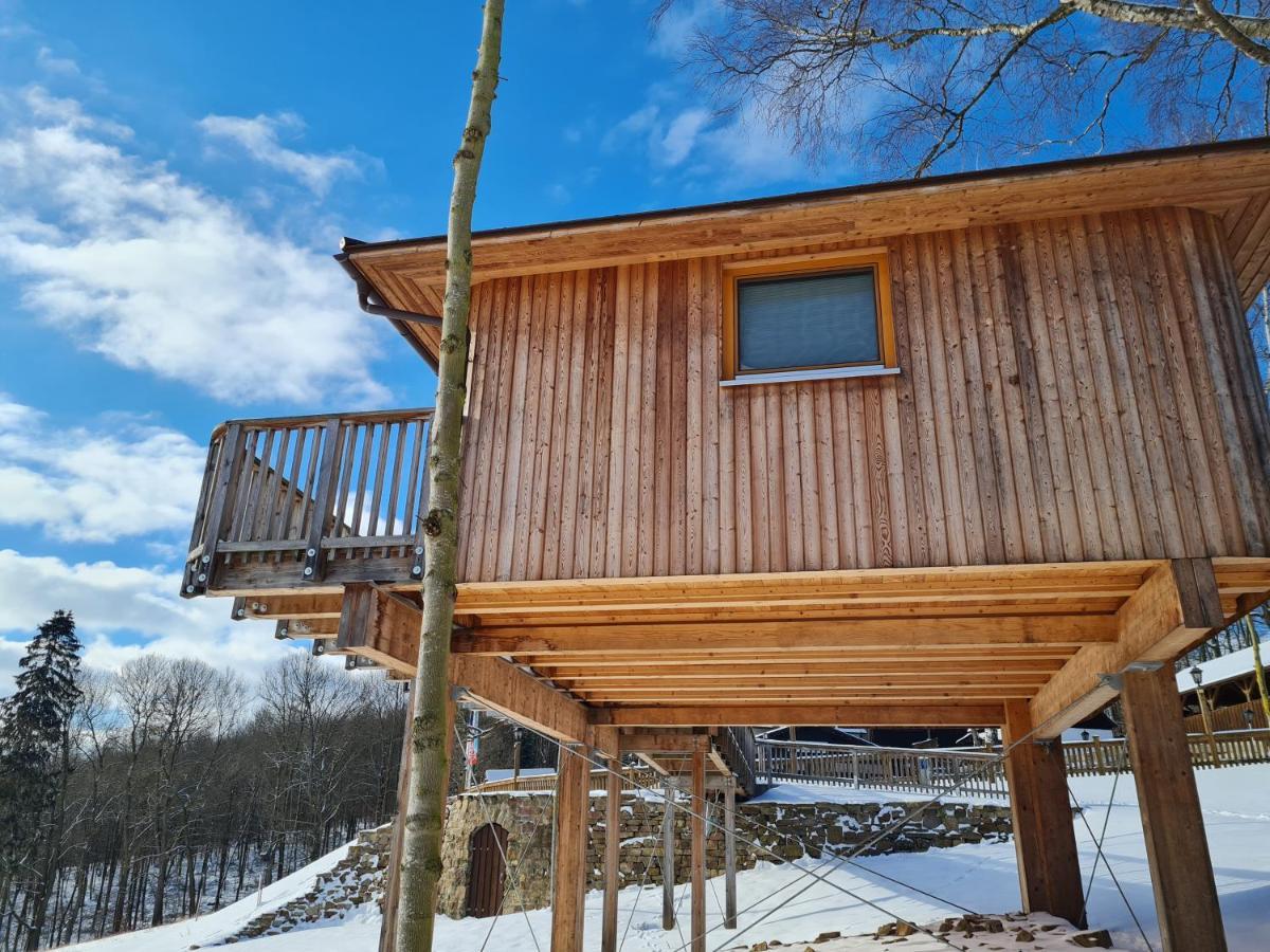 Hotel Waldquelle - Baumhaushotel Aerzen ภายนอก รูปภาพ