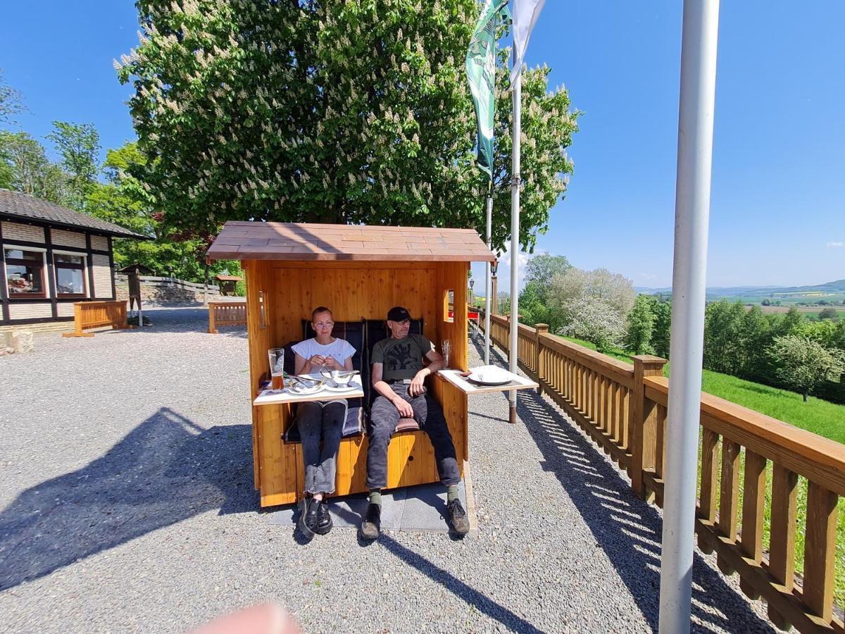 Hotel Waldquelle - Baumhaushotel Aerzen ภายนอก รูปภาพ