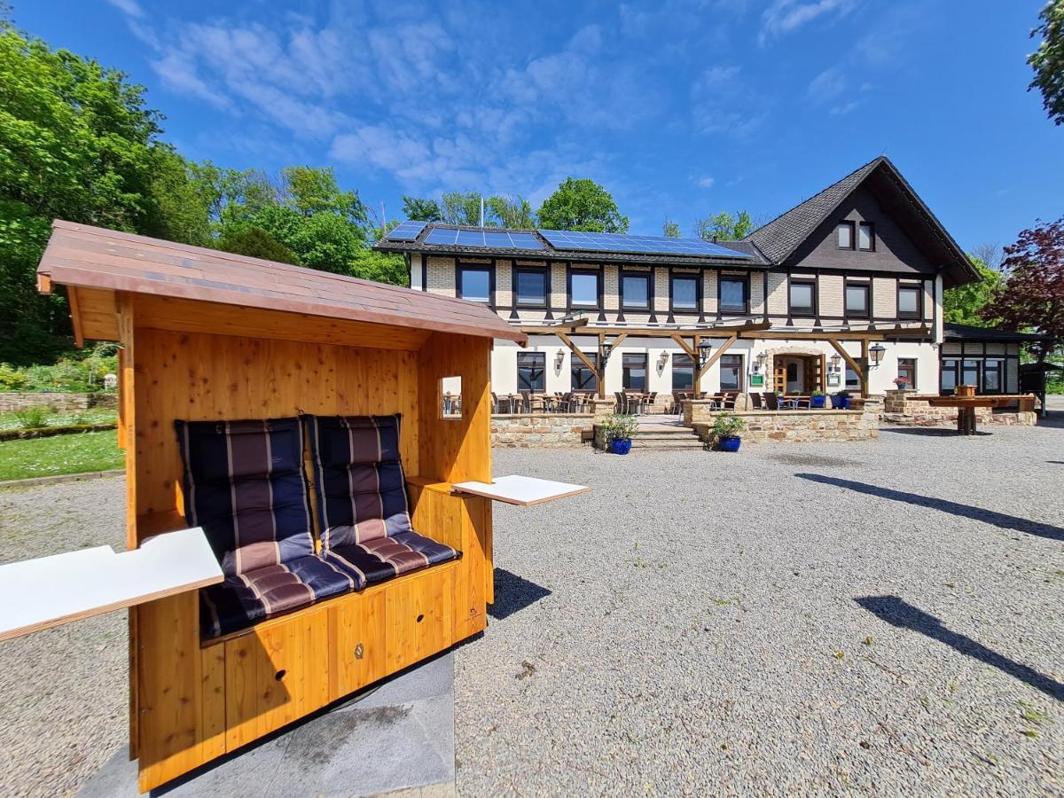 Hotel Waldquelle - Baumhaushotel Aerzen ภายนอก รูปภาพ